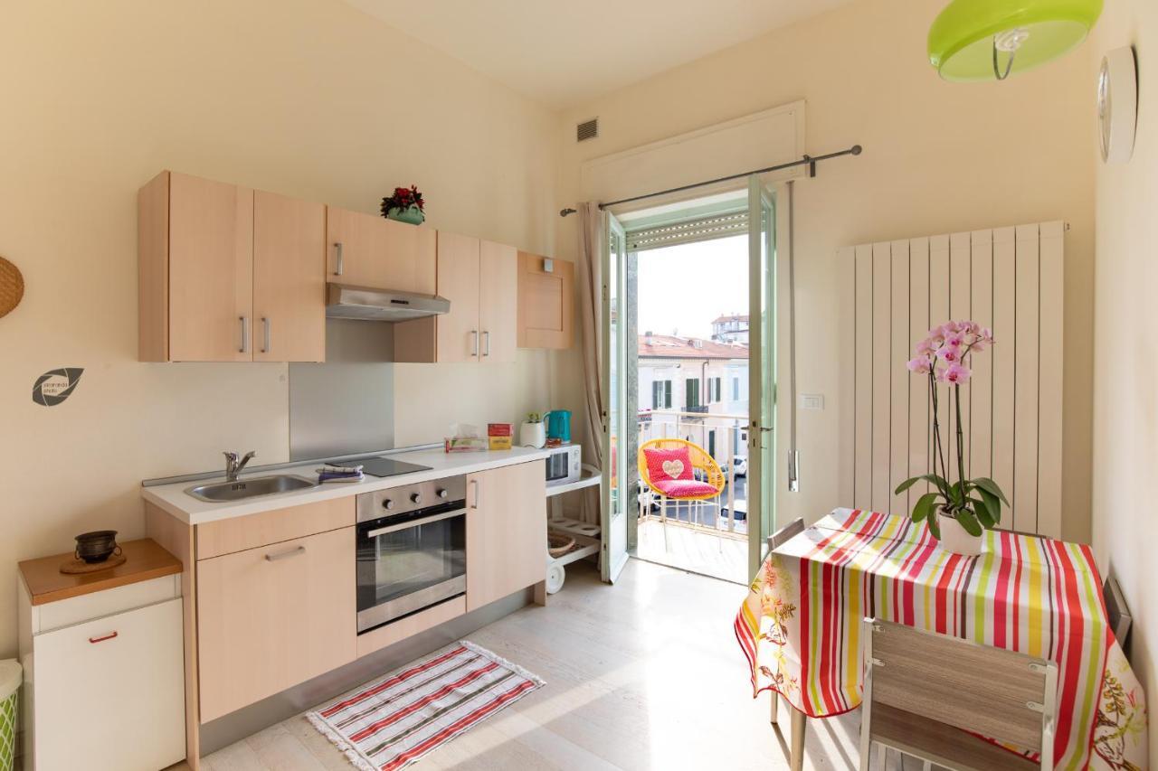 Foscolo Apartment Viareggio Ngoại thất bức ảnh